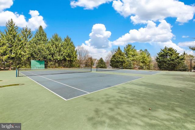 13656 SPINNING WHEEL DR, Germantown, MD 20874