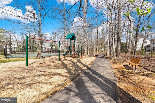 13656 SPINNING WHEEL DR, Germantown, MD 20874