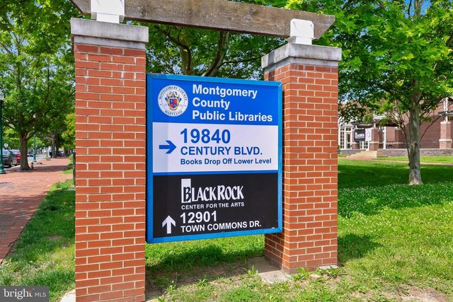 13656 SPINNING WHEEL DR, Germantown, MD 20874