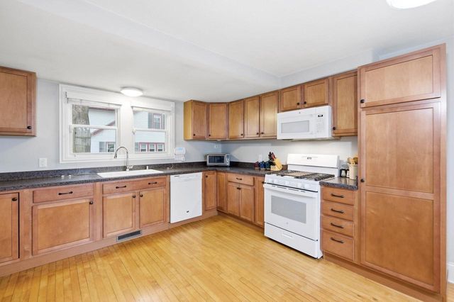 102 1st Street, Brooklyn, WI 53521