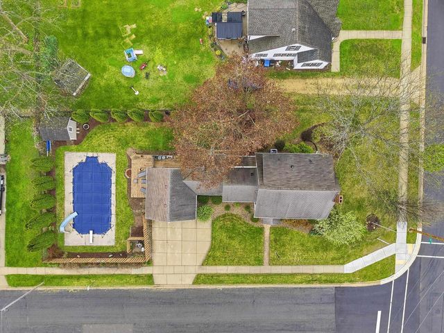 102 1st Street, Brooklyn, WI 53521