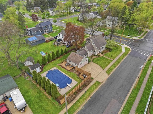 102 1st Street, Brooklyn, WI 53521
