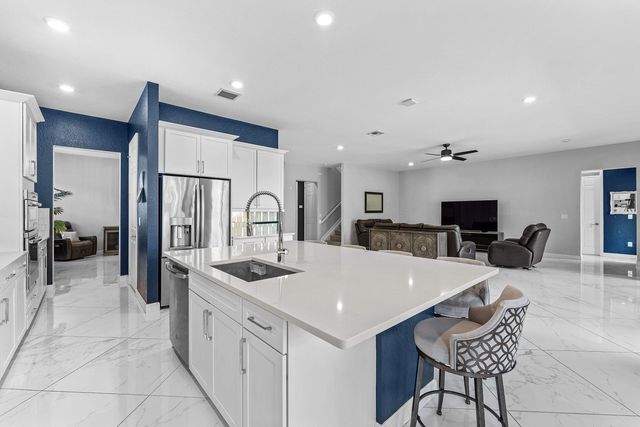 1063 Ember Ridge Run, Loxahatchee, FL 33470
