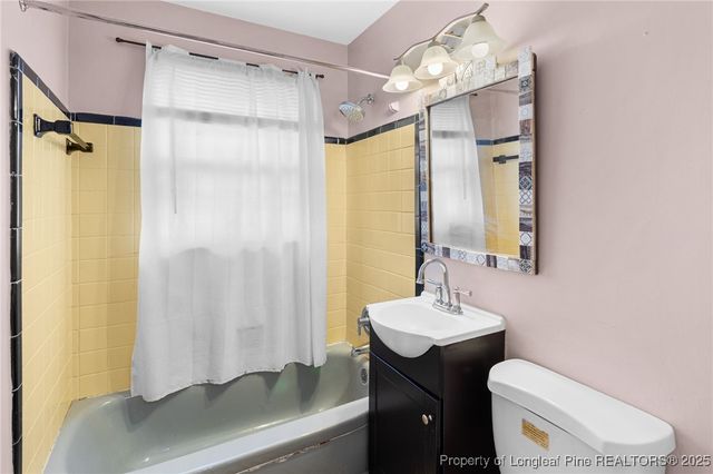 302 Brookwood Avenue, Fayetteville, NC 28301