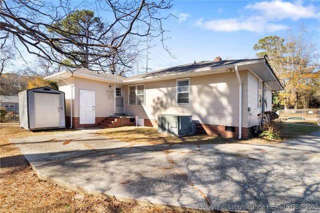 302 Brookwood Avenue, Fayetteville, NC 28301