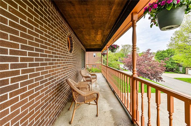 691 Adele Dr, North Huntingdon, PA 15642