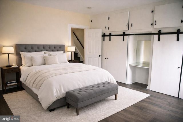 462 LOCUST AVE, Burlington, NJ 08016