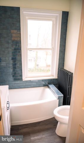 462 LOCUST AVE, Burlington, NJ 08016