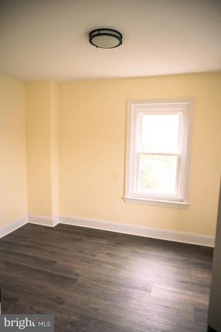 462 LOCUST AVE, Burlington, NJ 08016