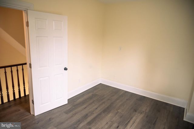 462 LOCUST AVE, Burlington, NJ 08016