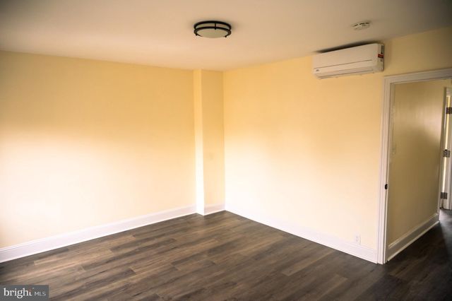 462 LOCUST AVE, Burlington, NJ 08016