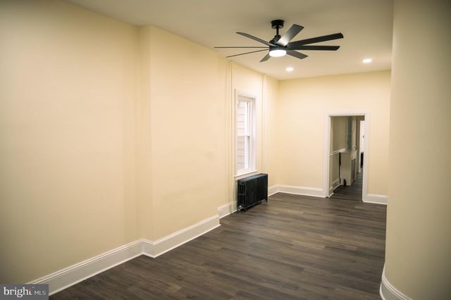 462 LOCUST AVE, Burlington, NJ 08016