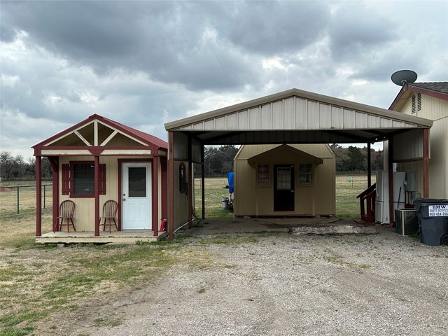 212 Rose Circle, Gordonville, TX 76245