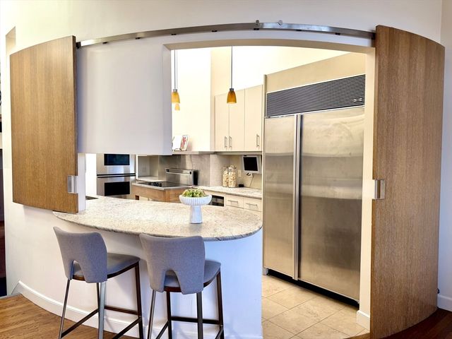 414 Beacon St PH4, Boston, MA 02115