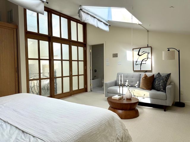 414 Beacon St PH4, Boston, MA 02115