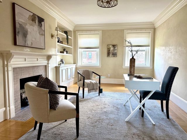 414 Beacon St PH4, Boston, MA 02115