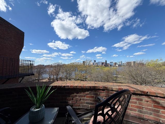 414 Beacon St PH4, Boston, MA 02115