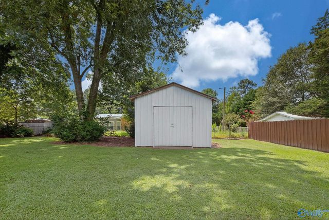 611 Fairmont Street, Albertville, AL 35950