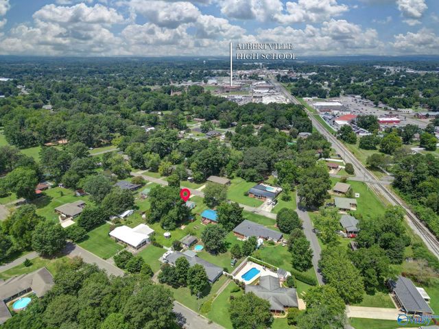 611 Fairmont Street, Albertville, AL 35950