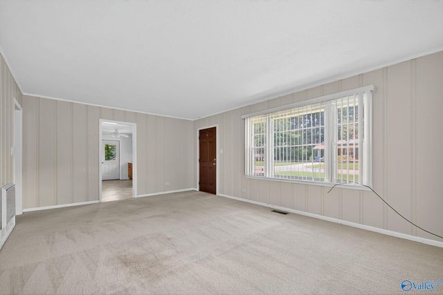 611 Fairmont Street, Albertville, AL 35950