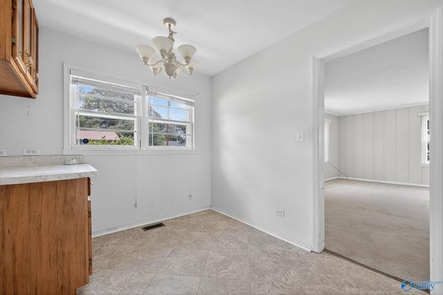 611 Fairmont Street, Albertville, AL 35950