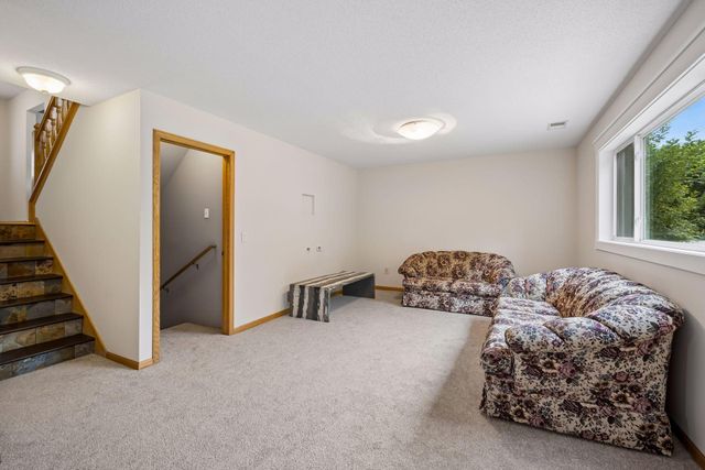 10219 Kahler Avenue NE, Monticello, MN 55362