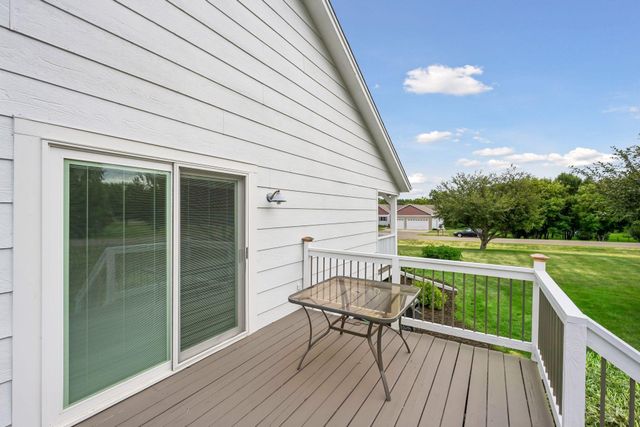 10219 Kahler Avenue NE, Monticello, MN 55362
