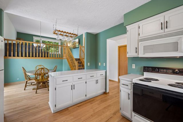 10219 Kahler Avenue NE, Monticello, MN 55362