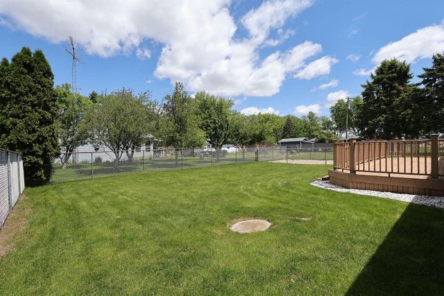 37706 88th STREET, Burlington, WI 53105