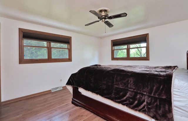 37706 88th STREET, Burlington, WI 53105