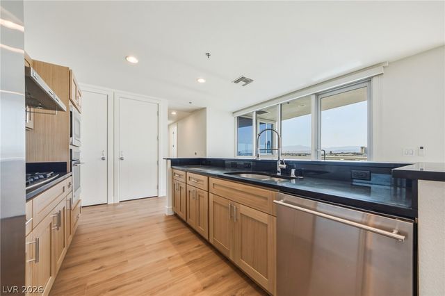 4575 Dean Martin Drive 708, Las Vegas, NV 89103
