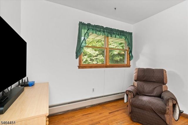 222 Ridge Rd, West Milford Twp., NJ 07480