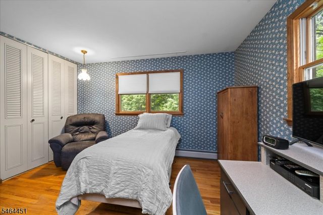 222 Ridge Rd, West Milford Twp., NJ 07480