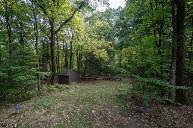 222 Ridge Rd, West Milford Twp., NJ 07480