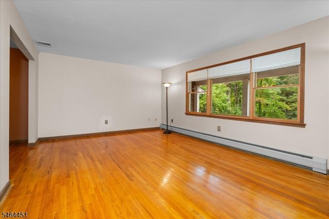222 Ridge Rd, West Milford Twp., NJ 07480