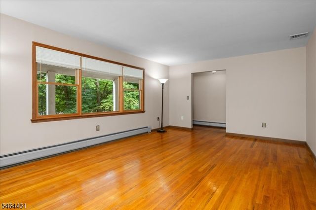 222 Ridge Rd, West Milford Twp., NJ 07480