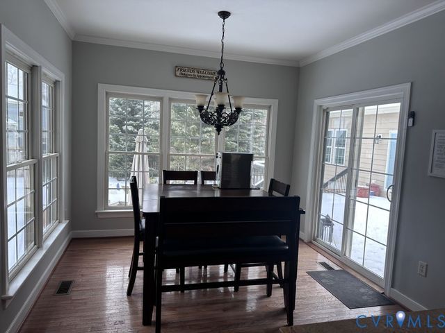 14300 Charter Landing Dr, Midlothian, VA 23114