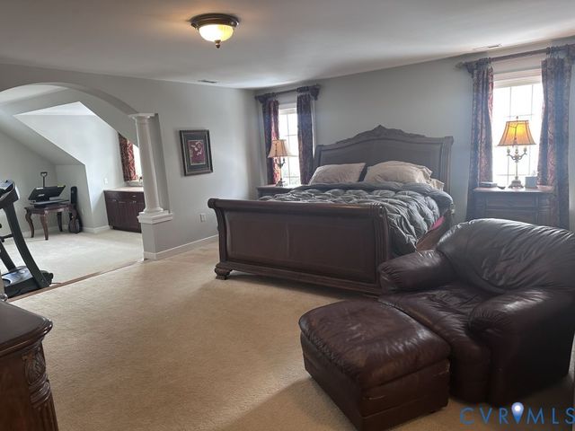 14300 Charter Landing Dr, Midlothian, VA 23114