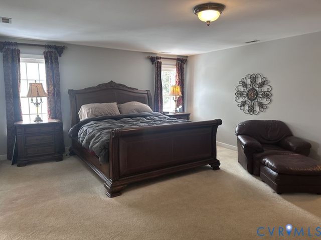 14300 Charter Landing Dr, Midlothian, VA 23114