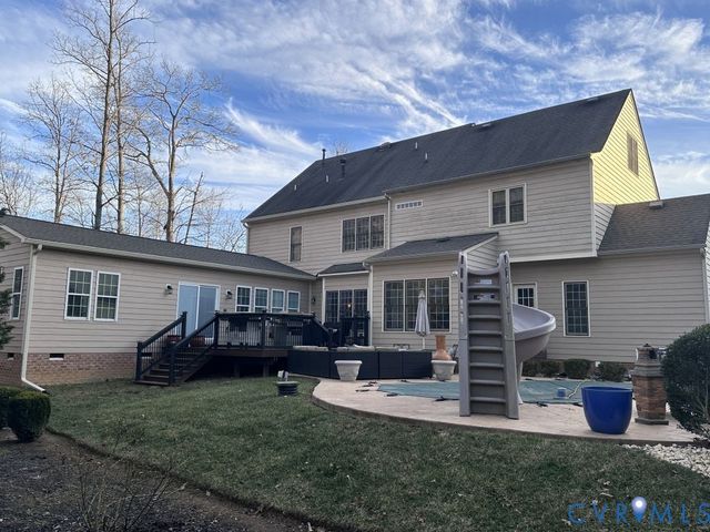 14300 Charter Landing Dr, Midlothian, VA 23114