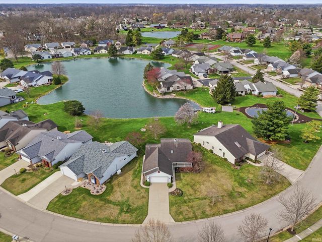 2908 Wood Knoll Lane, Fort Wayne, IN 46804