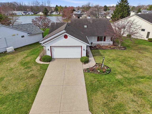 2908 Wood Knoll Lane, Fort Wayne, IN 46804