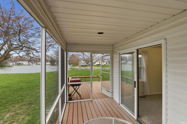 2908 Wood Knoll Lane, Fort Wayne, IN 46804