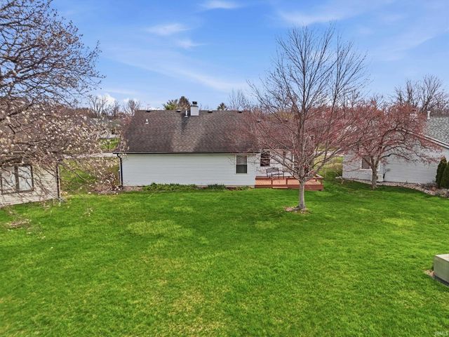 2908 Wood Knoll Lane, Fort Wayne, IN 46804