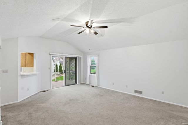 2908 Wood Knoll Lane, Fort Wayne, IN 46804