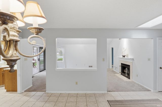 2908 Wood Knoll Lane, Fort Wayne, IN 46804