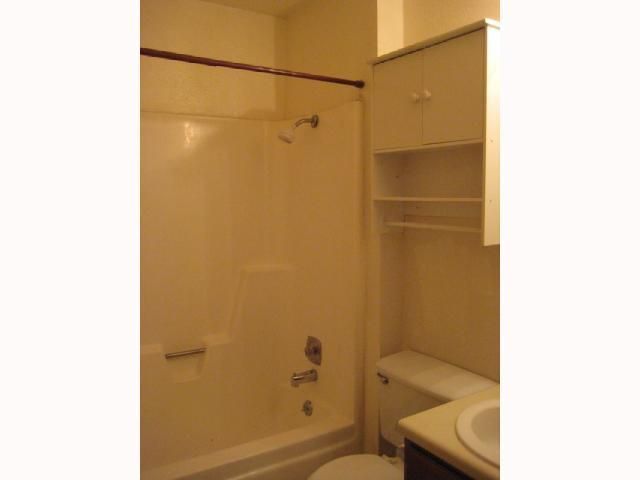 12407 Tree Line DR B, Austin, TX 78729