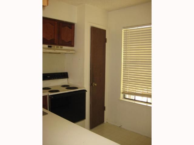 12407 Tree Line DR B, Austin, TX 78729
