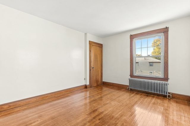 20 Dean Ave, Dracut, MA 01826