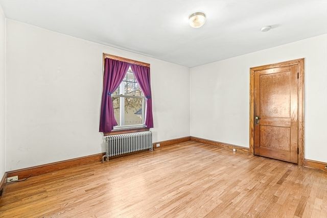 20 Dean Ave, Dracut, MA 01826